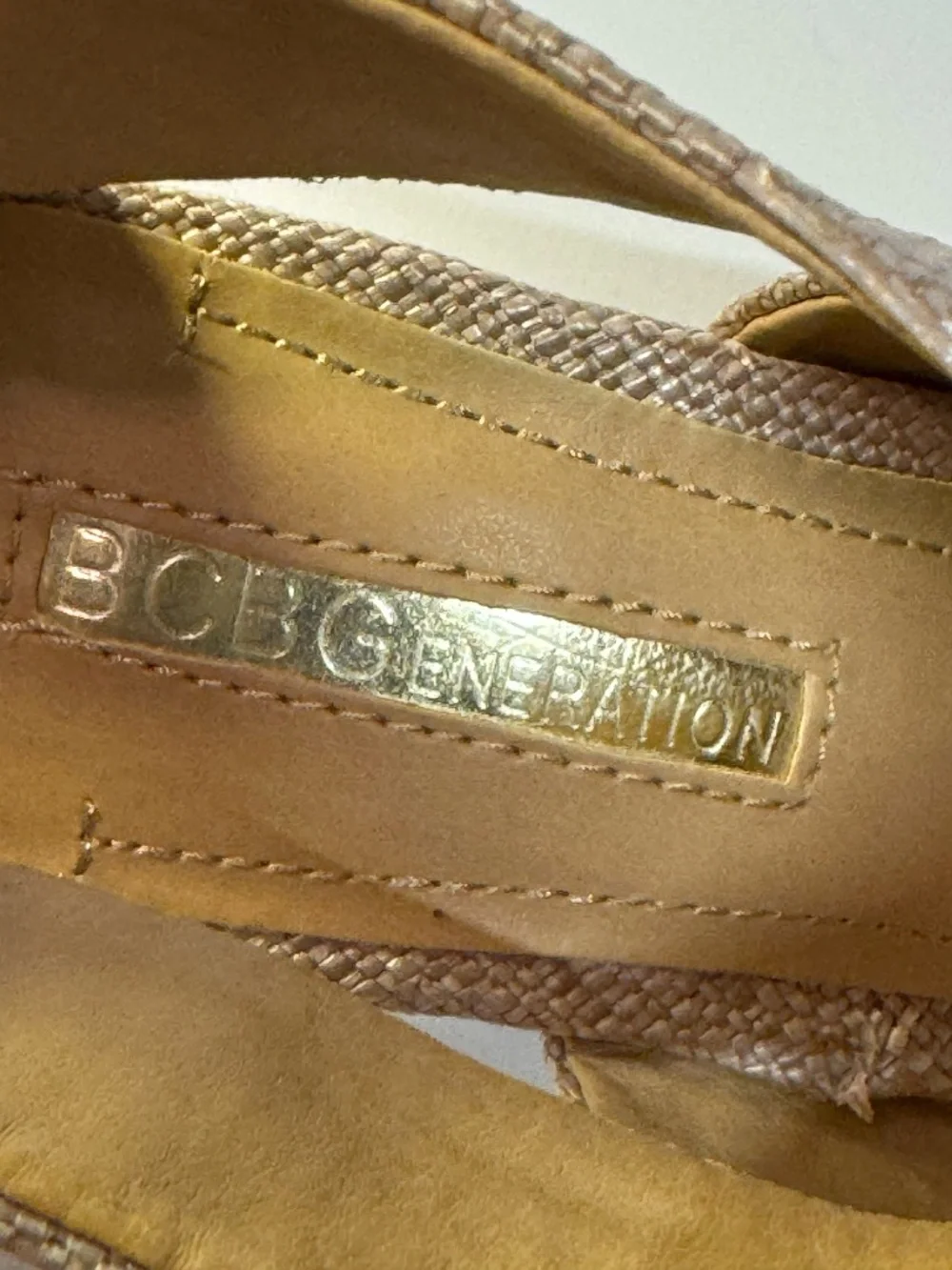 BCBGeneration Gold Linen Raffia Cork Wedge Sandals Size 6B